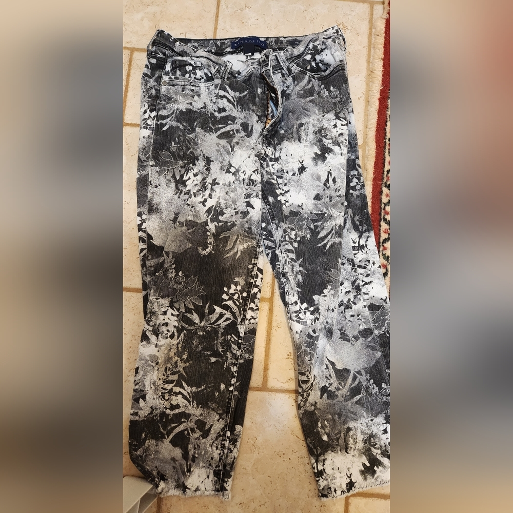 Bandolino capris